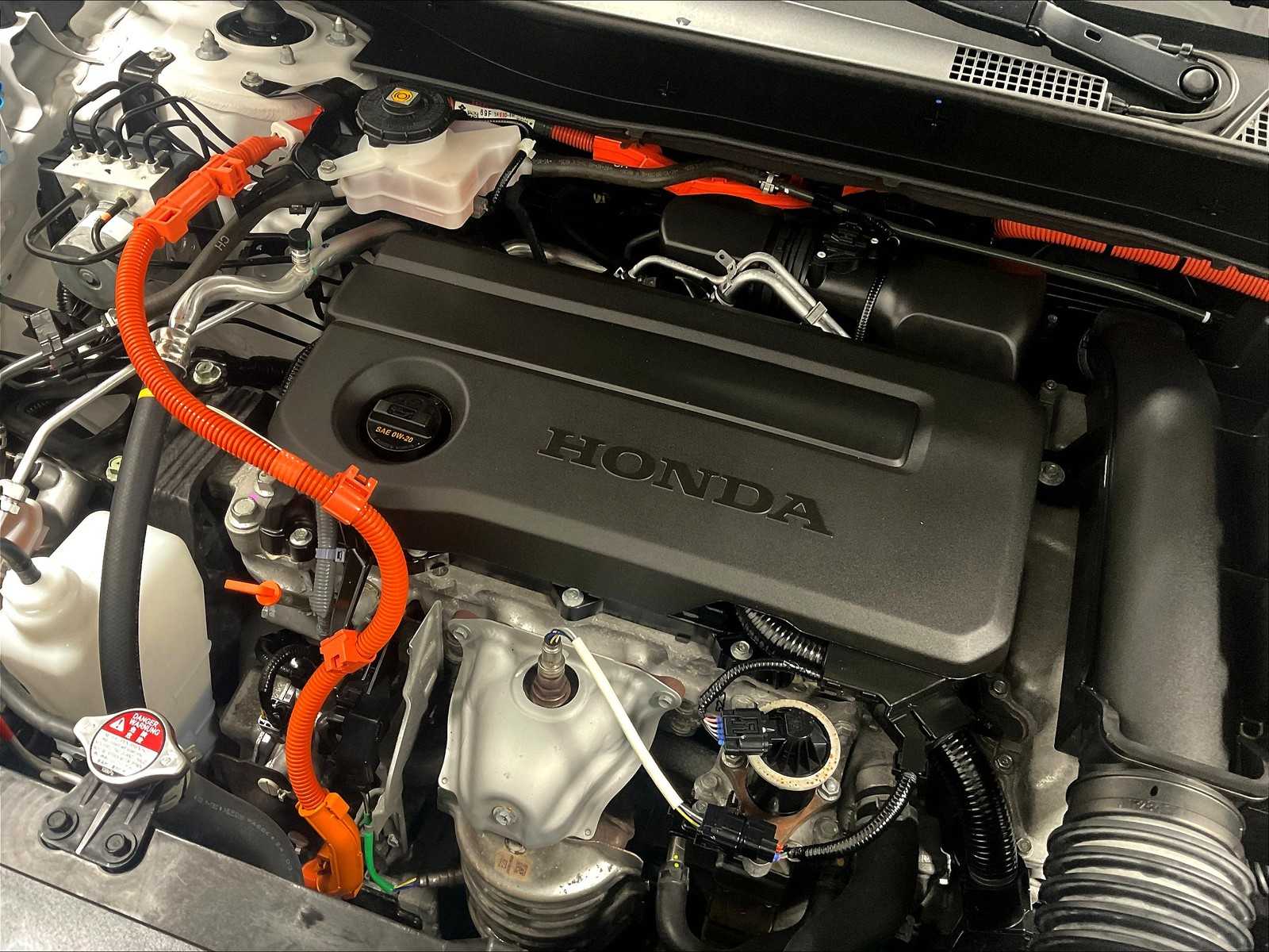 2025 Honda CR-V Hybrid Sport photo 32