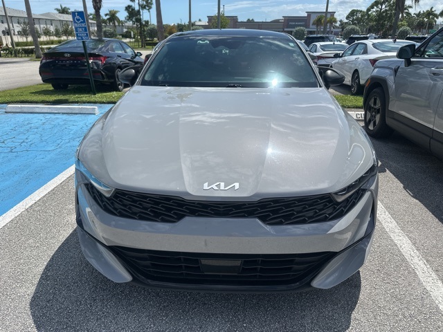 2024 Kia K5 GT-Line photo 2