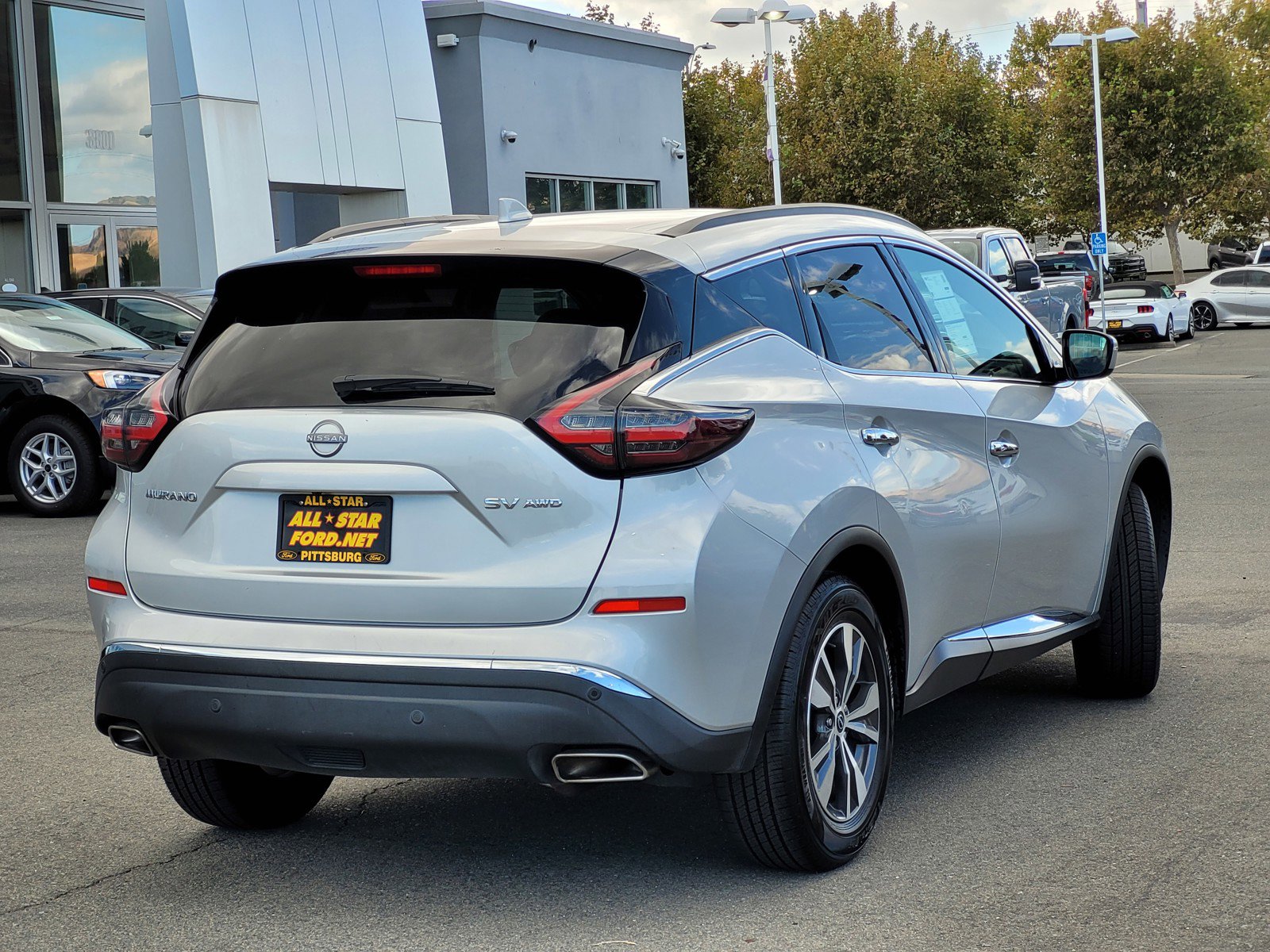 2023 Nissan Murano SV photo 4
