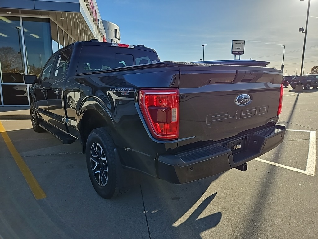 2022 Ford F-150 XLT photo 4
