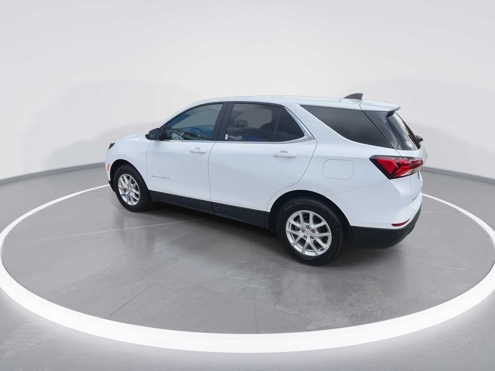 2023 Chevrolet Equinox LT photo 6
