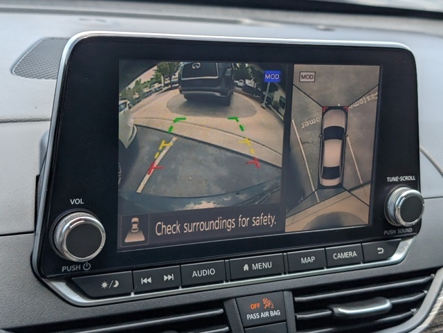 2019 Nissan Altima 2.5 Platinum photo 14