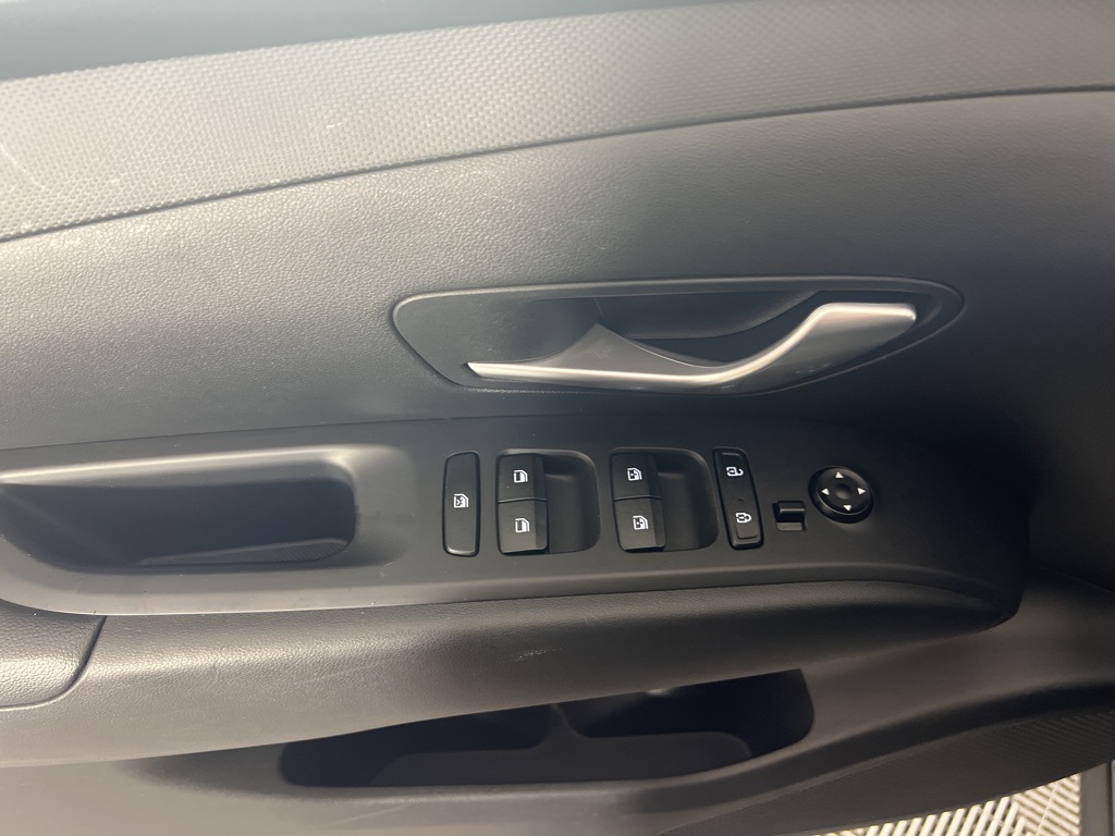2022 Hyundai Tucson SEL photo 16