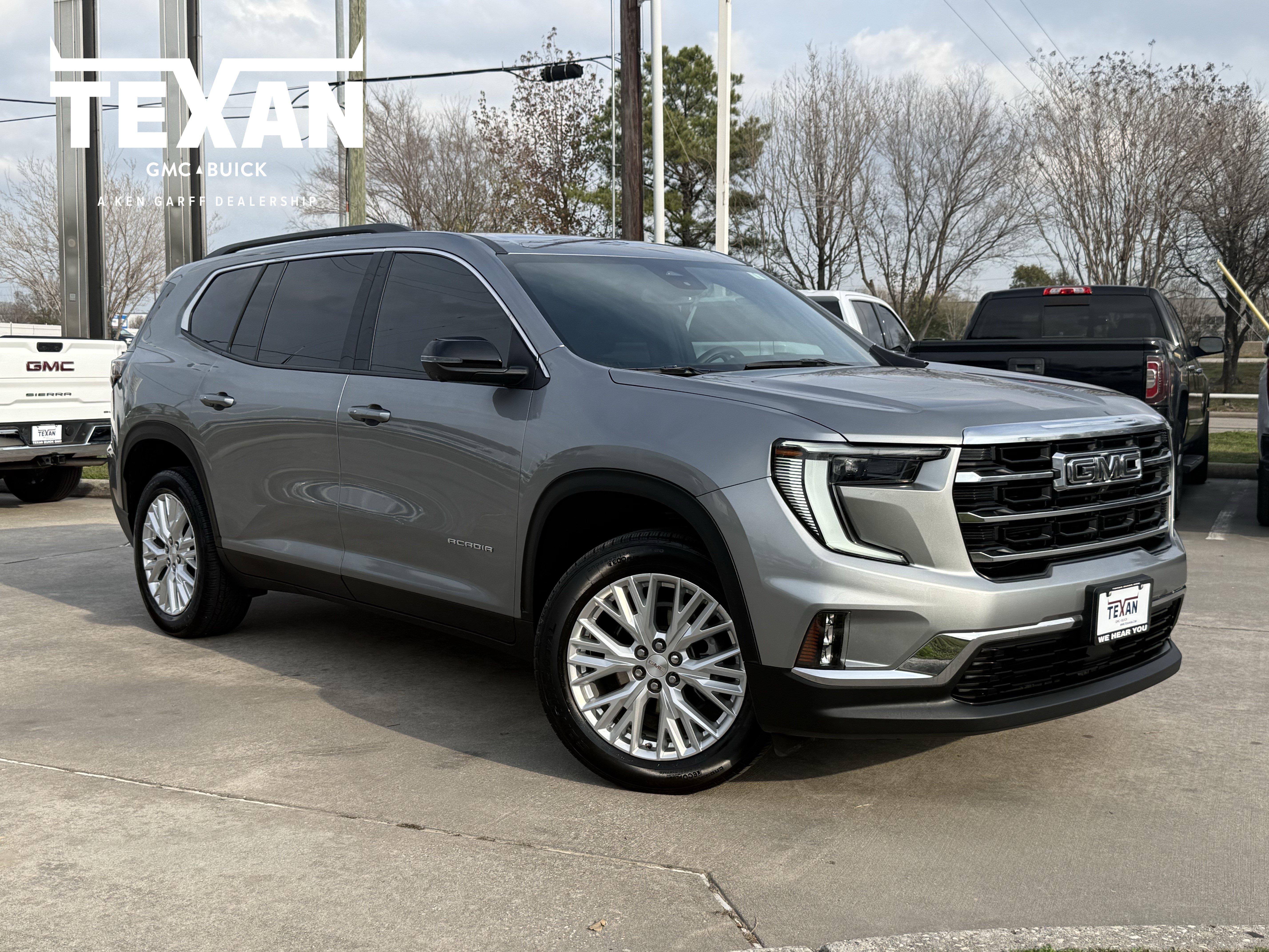 2024 GMC Acadia Elevation's photo