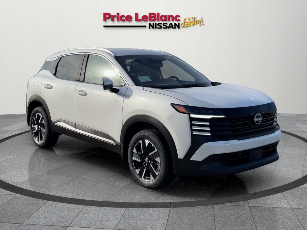 2025 Nissan Kicks SR's photo