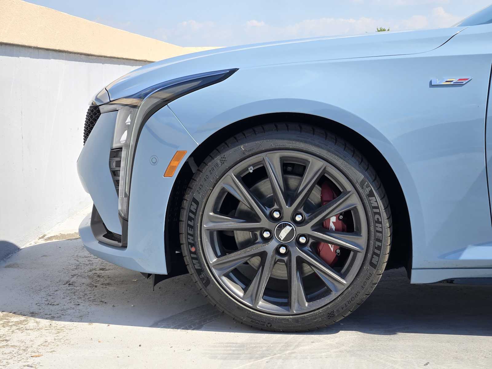 2026 Cadillac CT5 V photo 6