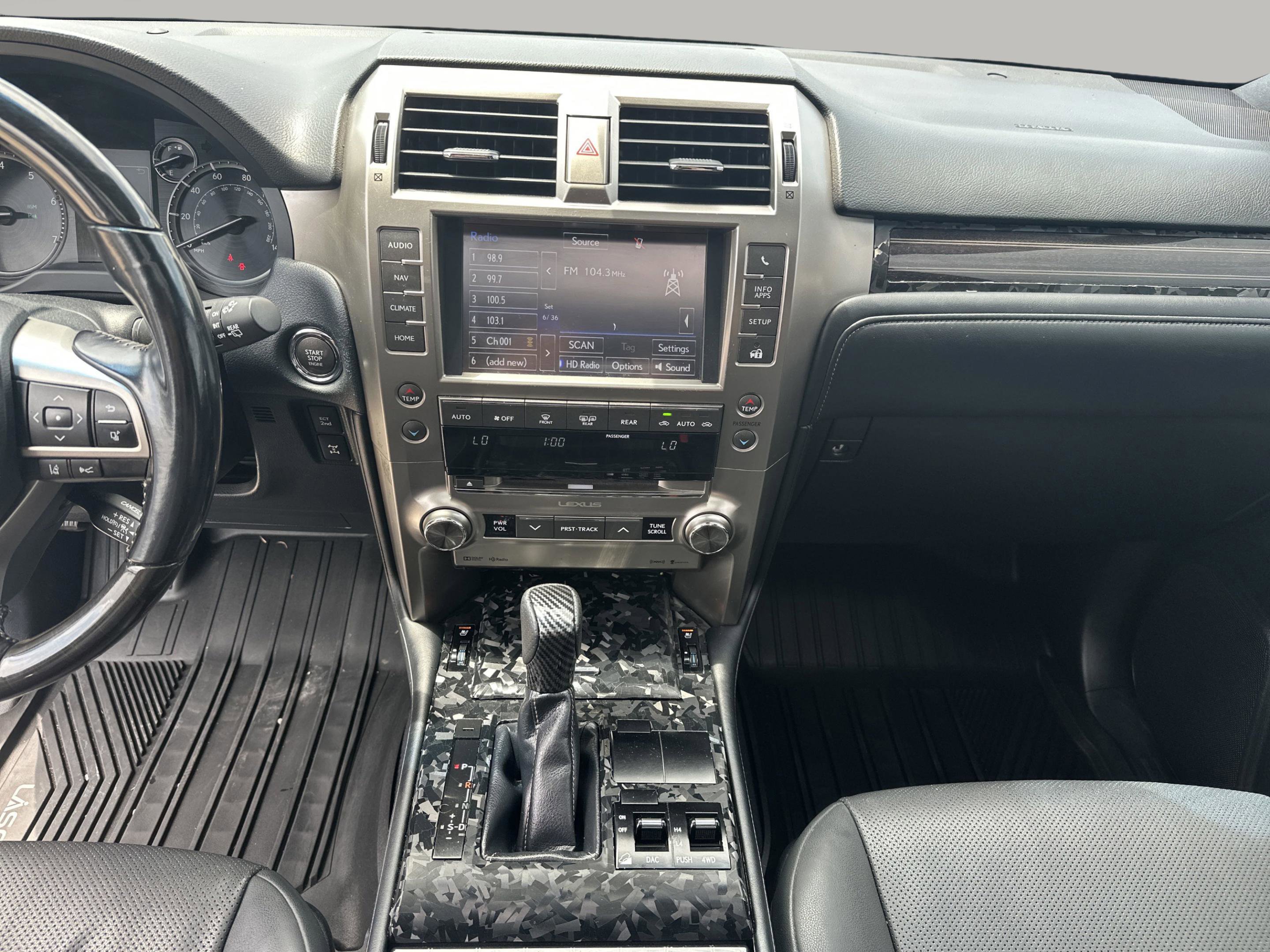 2020 Lexus GX 460 photo 23
