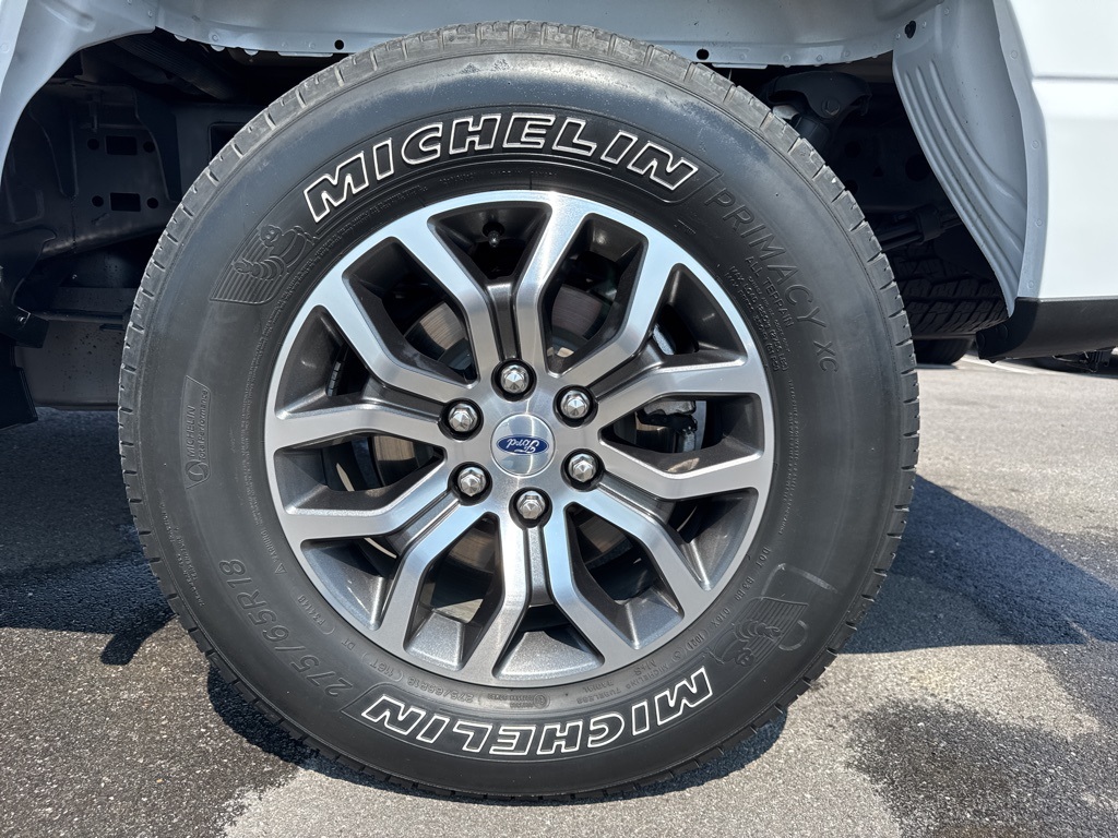 2021 Ford F-150 XLT photo 13
