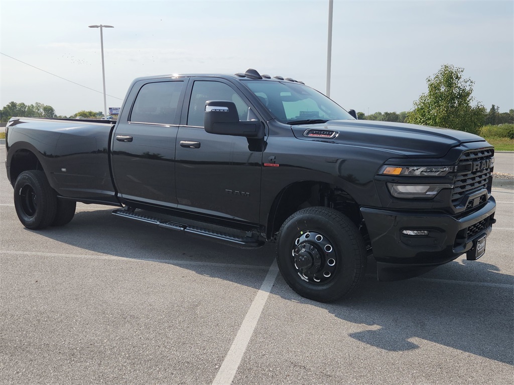 2026 Ram 3500 Big Horn photo 2