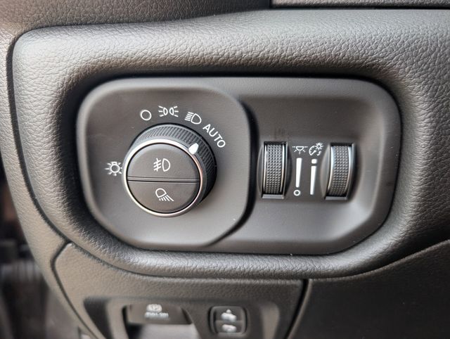 2026 Ram 1500 Big Horn photo 27