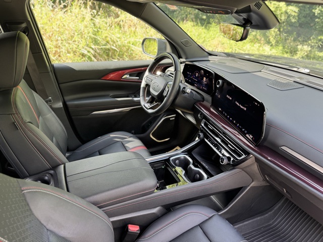 2024 Chevrolet Traverse RS photo 19