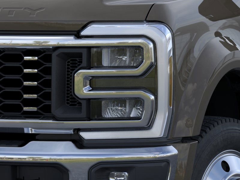 2026 Ford F-450 photo 17