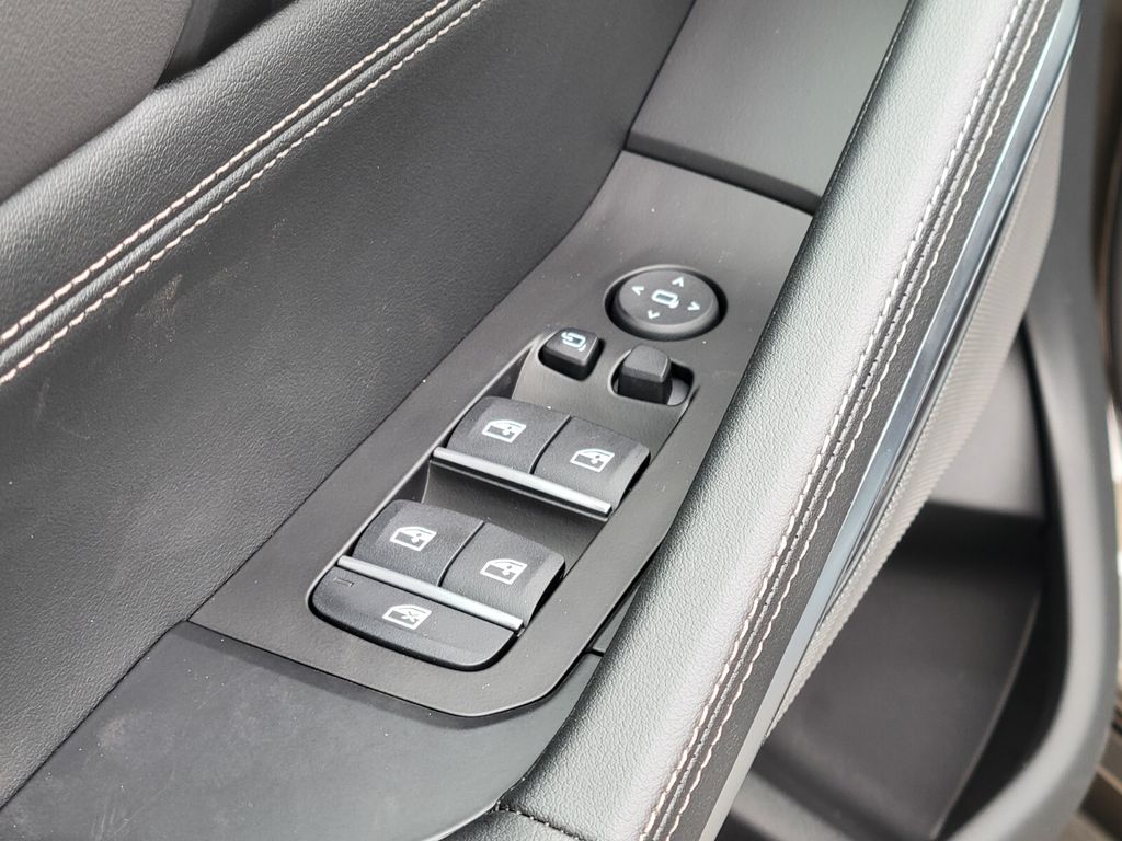 2026 Bmw X6 xDrive40i photo 18