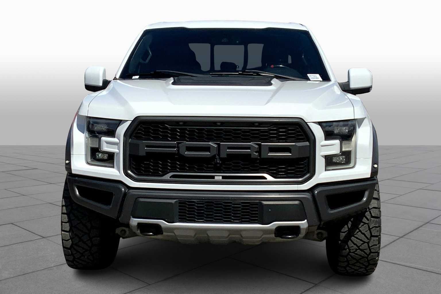 2018 Ford F-150 Raptor photo 3