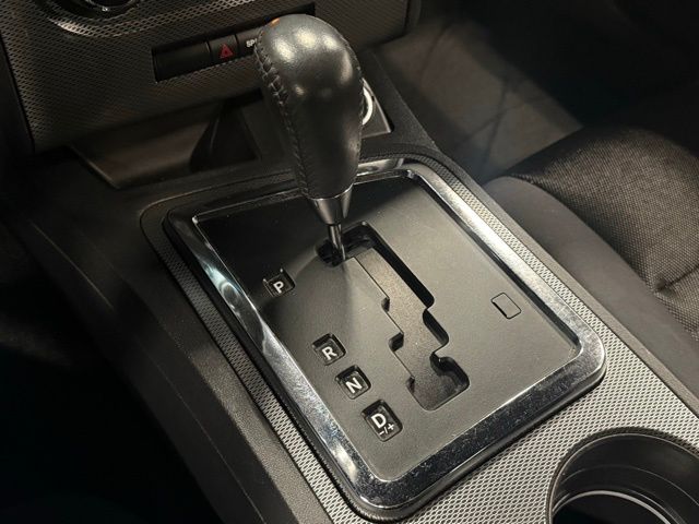 2014 Dodge Challenger R/T photo 19