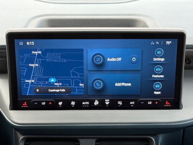 2025 Ford Maverick Lariat photo 18