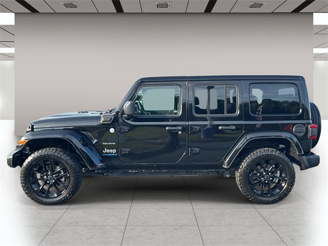 2024 Jeep Wrangler Sahara 4xe photo 6