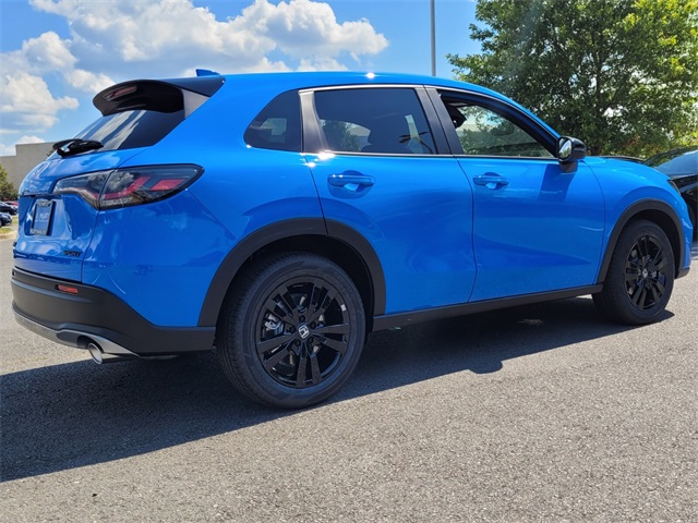 2026 Honda HR-V Sport photo 3