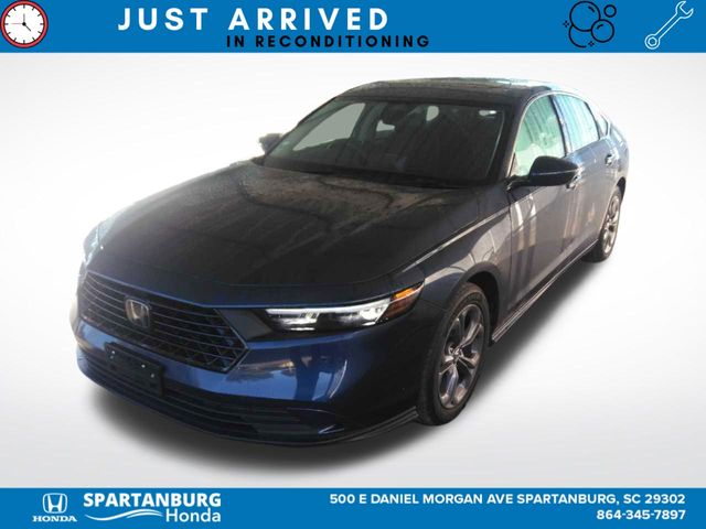 2024 Honda Accord EX's photo