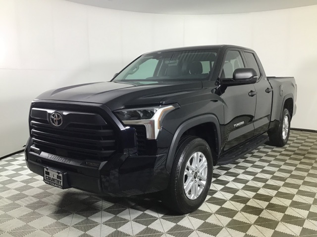 2022 Toyota Tundra SR5 photo 3