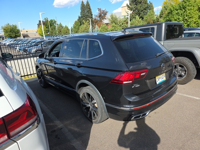 2022 Volkswagen Tiguan SEL Premium R-Line photo 3
