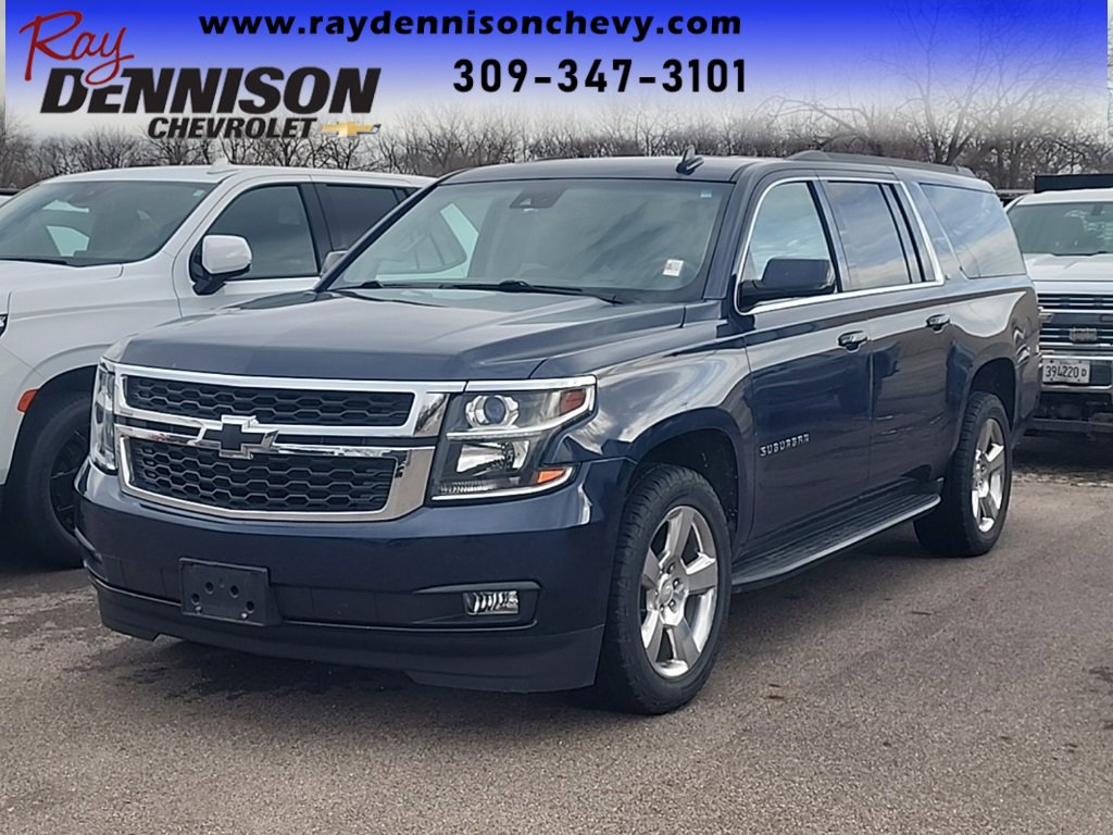 2017 Chevrolet Suburban LT's photo