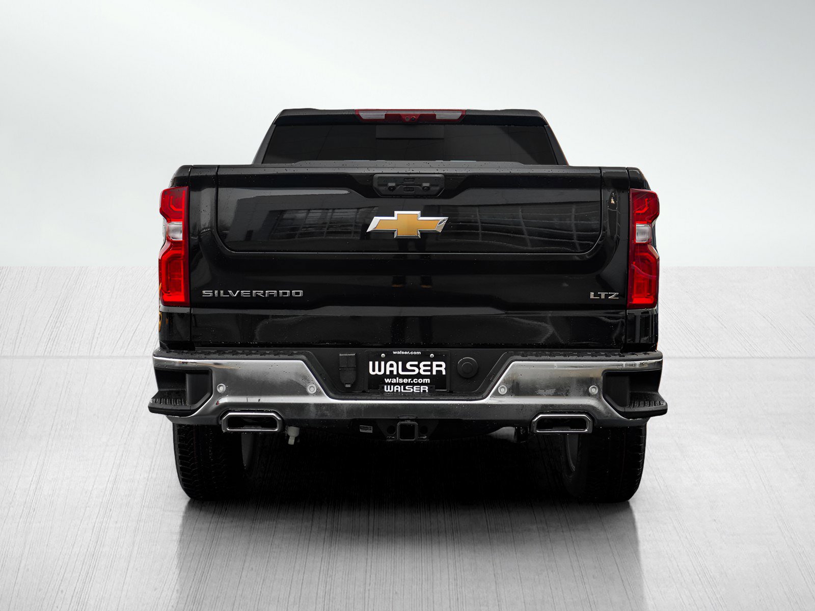 2025 Chevrolet Silverado 1500 LTZ photo 4