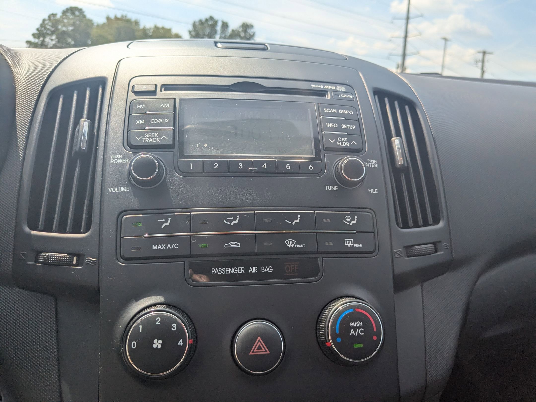 2010 Hyundai Elantra Touring GLS photo 17