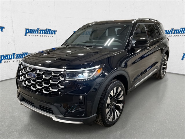 2026 Ford Explorer Platinum's photo