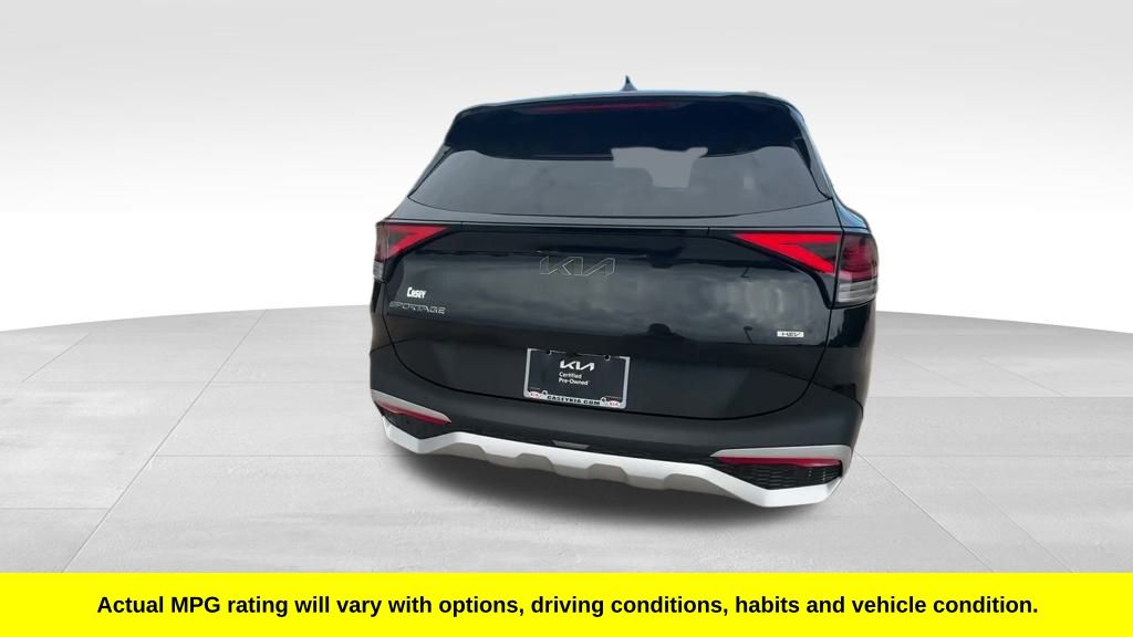2023 Kia Sportage Hybrid LX photo 4