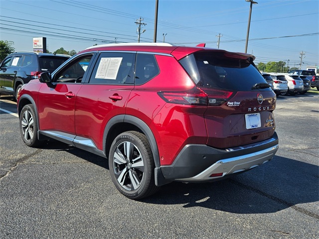 2023 Nissan Rogue Platinum photo 6