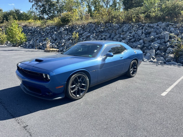 2022 Dodge Challenger R/T photo 3