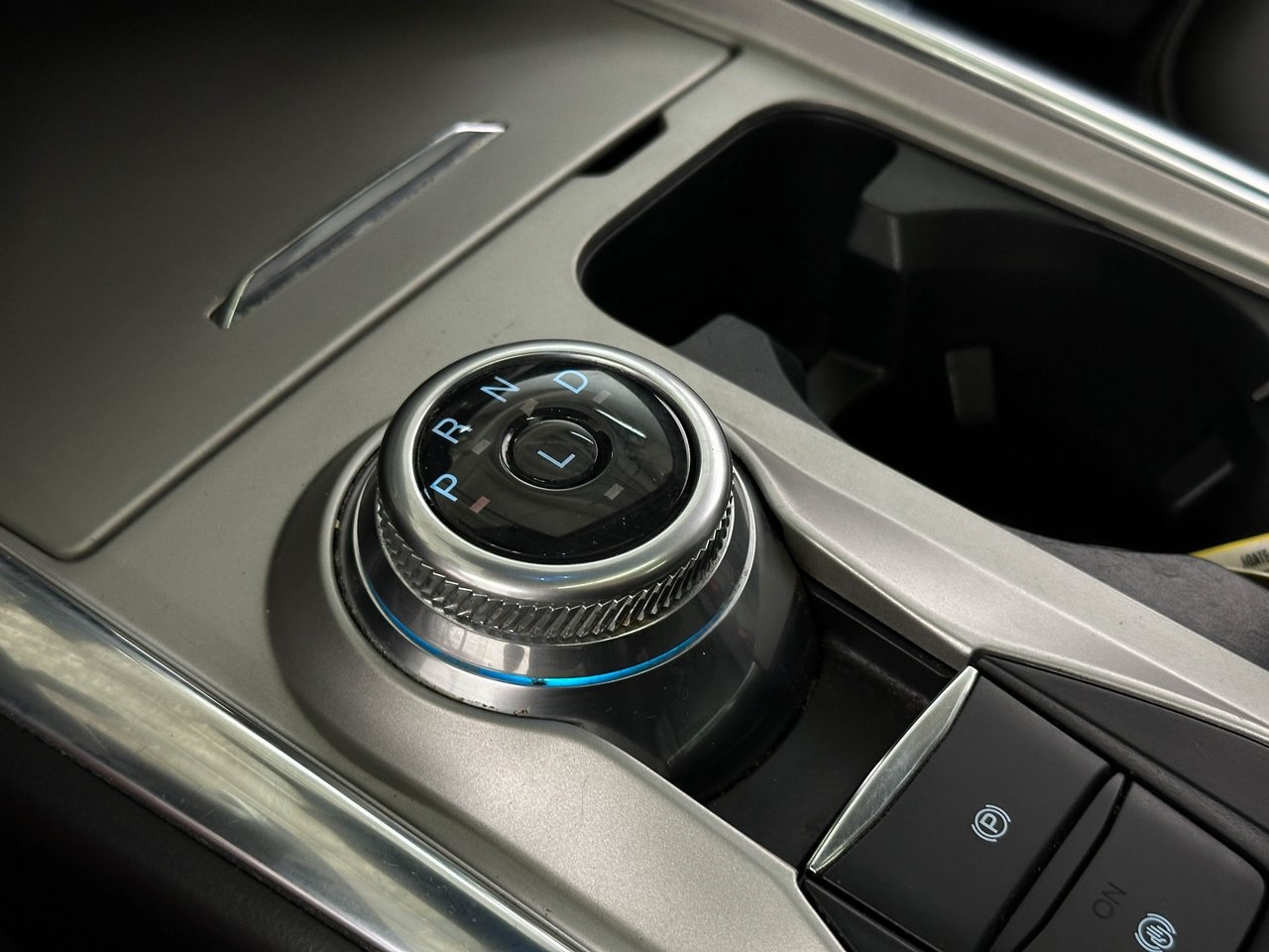 2022 Ford Explorer XLT photo 27