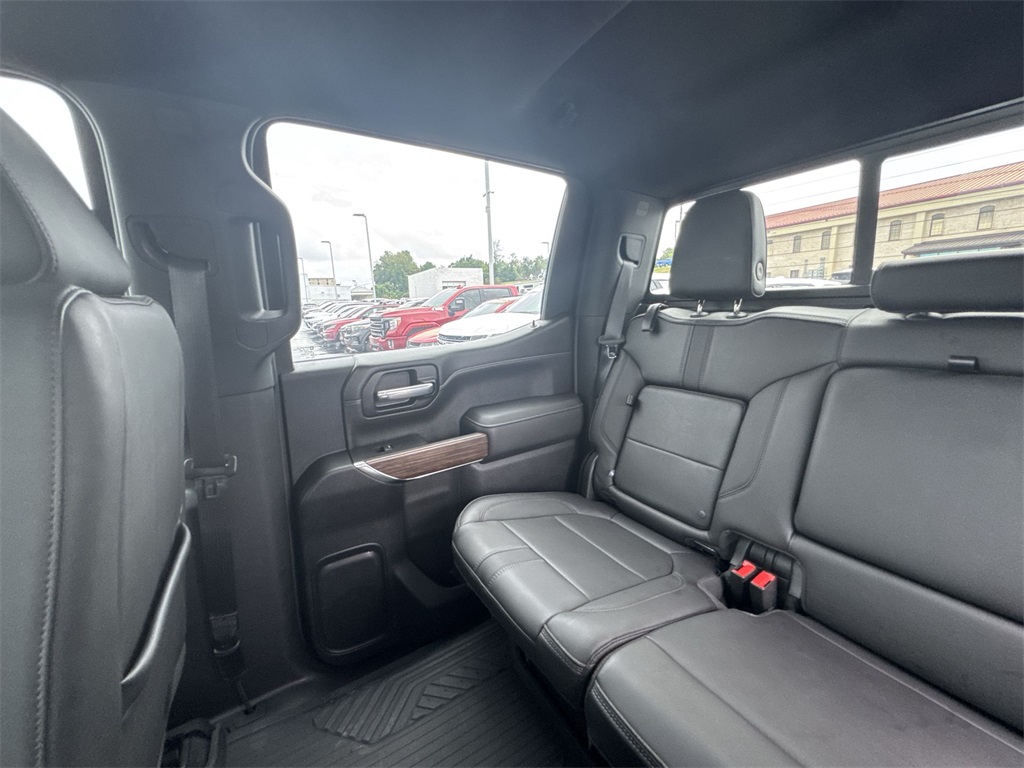 2021 Chevrolet Silverado 1500 High Country photo 8