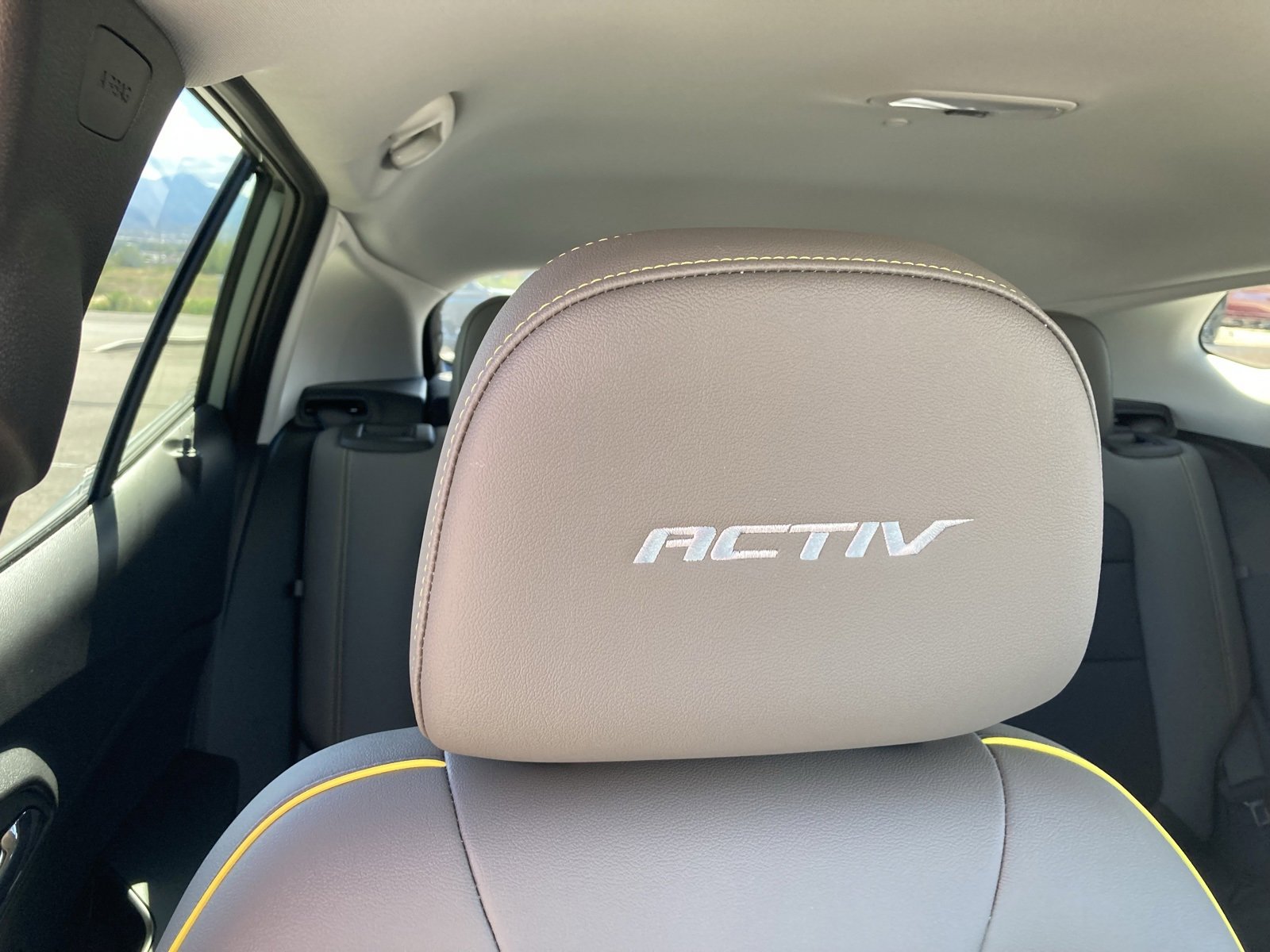 2026 Chevrolet Trax ACTIV photo 32
