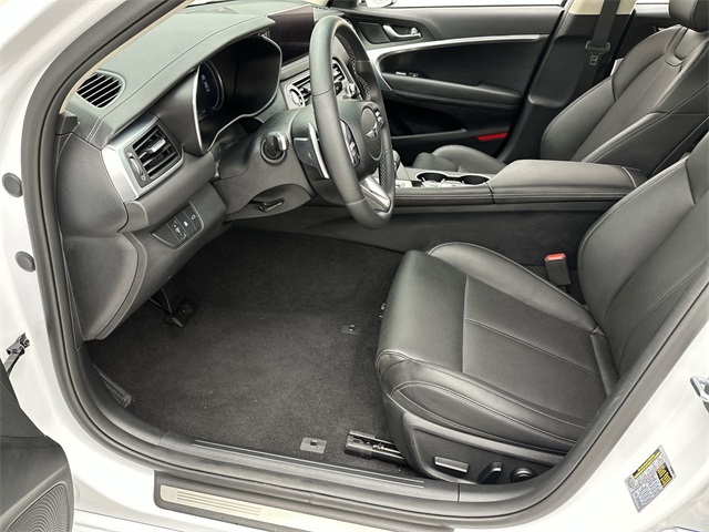 2023 Genesis G70 2.0T photo 3