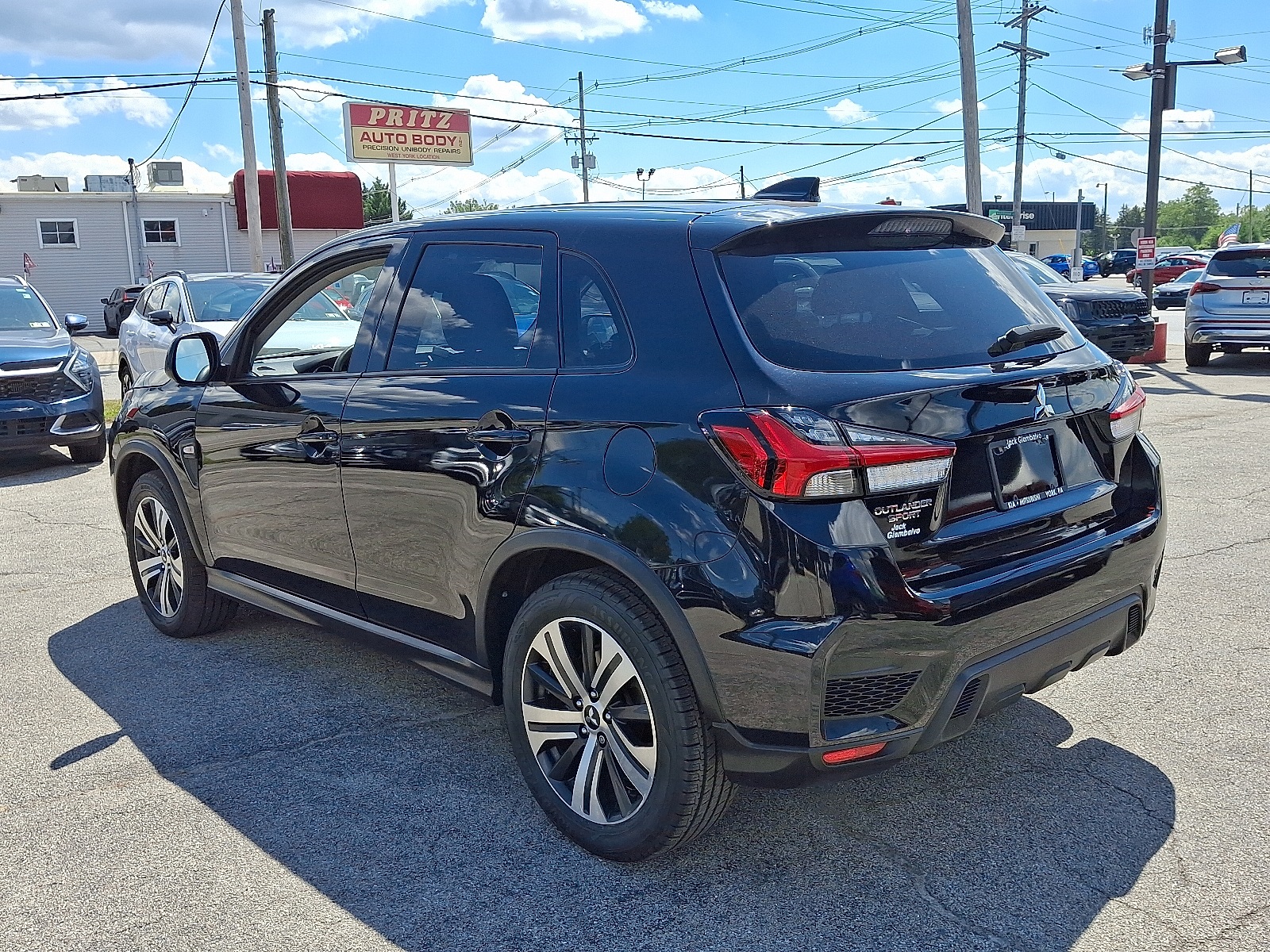 2023 Mitsubishi Outlander Sport ES photo 5
