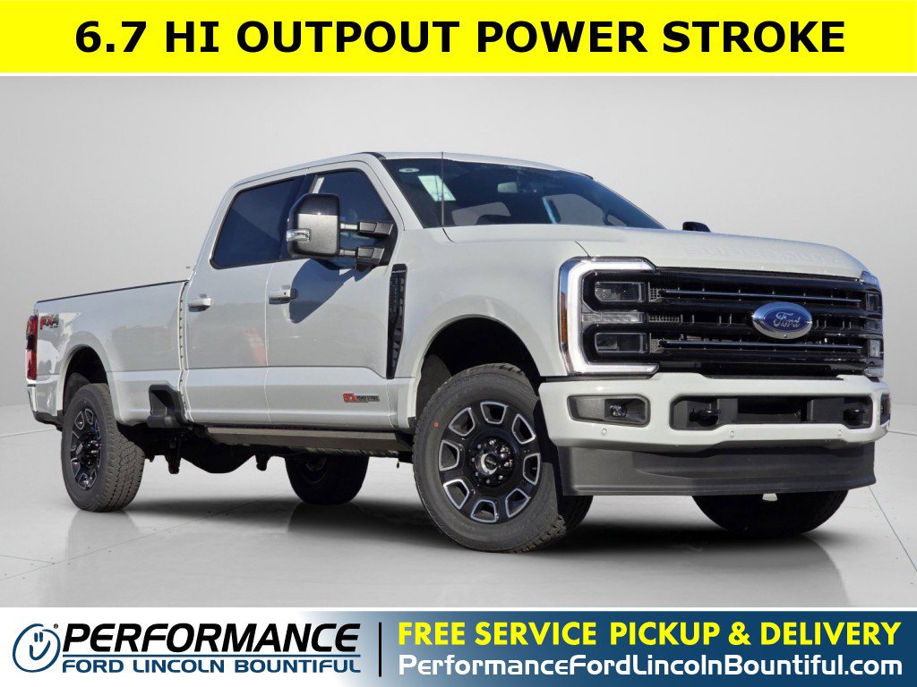 2026 Ford F-350 Super Duty Platinum's photo
