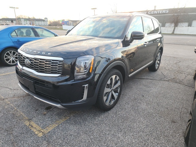 2020 Kia Telluride S's photo