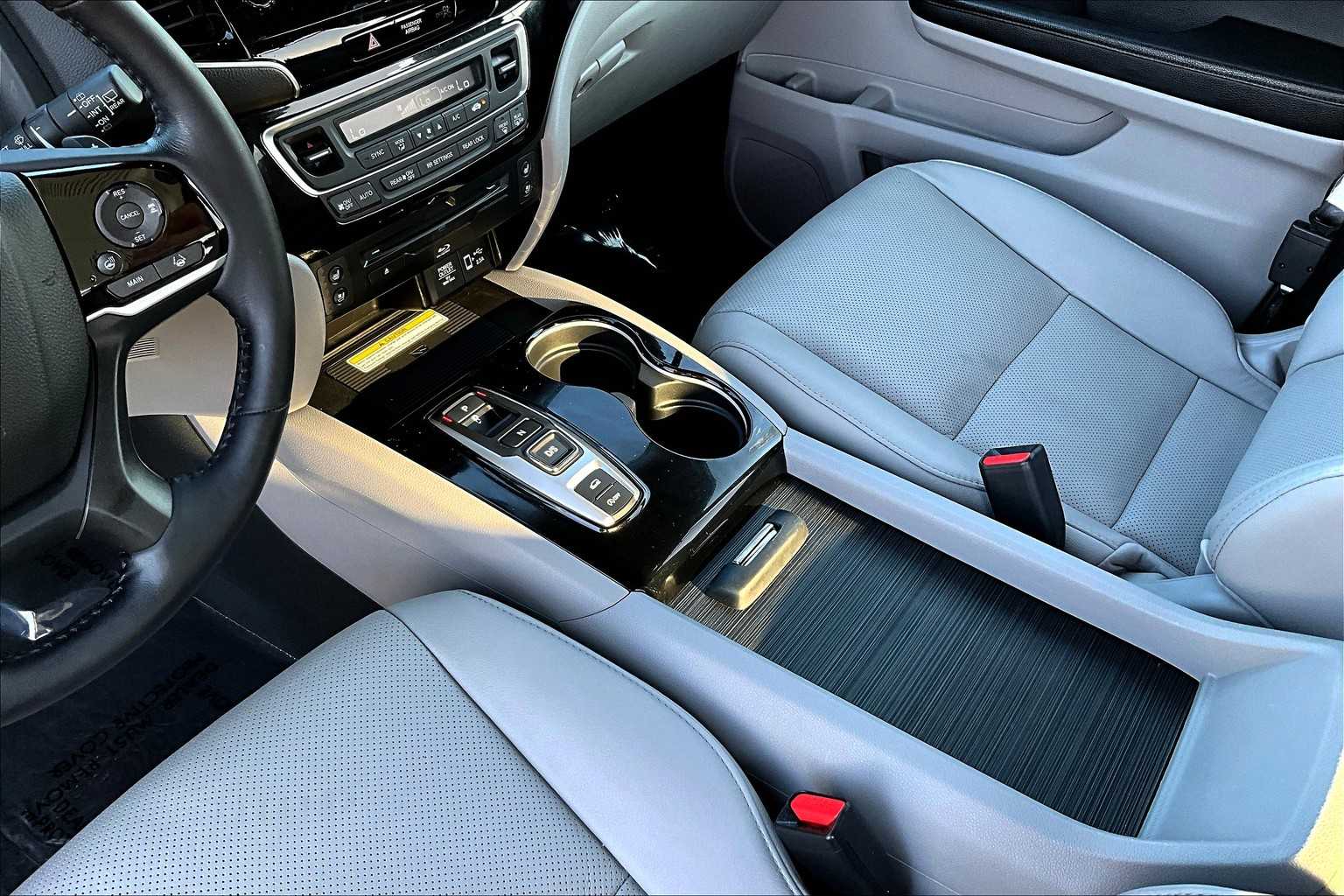 2022 Honda Pilot Elite photo 15