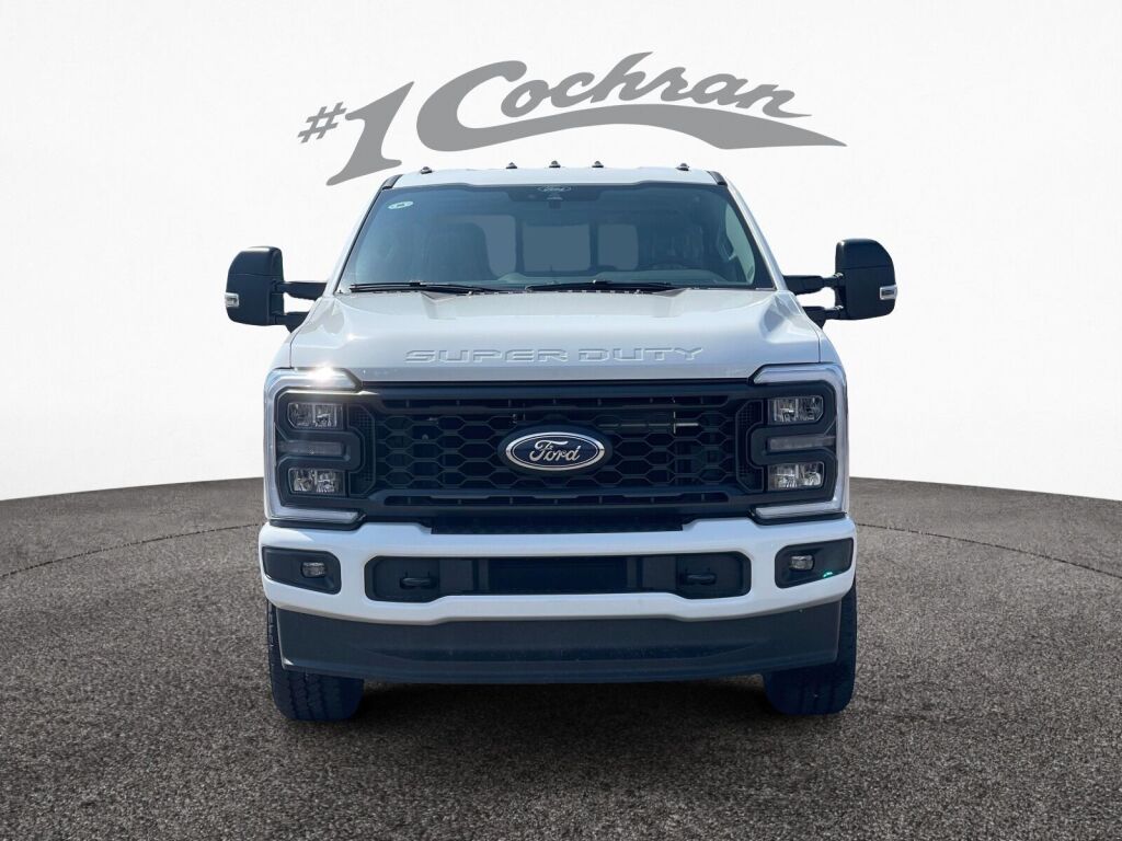 2025 Ford F-350 XL photo 2