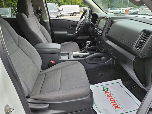 2022 Nissan Frontier S photo 15
