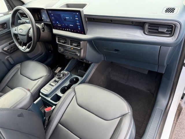 2025 Ford Maverick Lariat photo 14