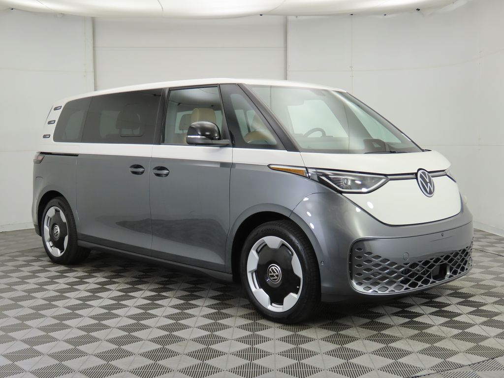 2025 Volkswagen ID. Buzz Pro Plus photo 3