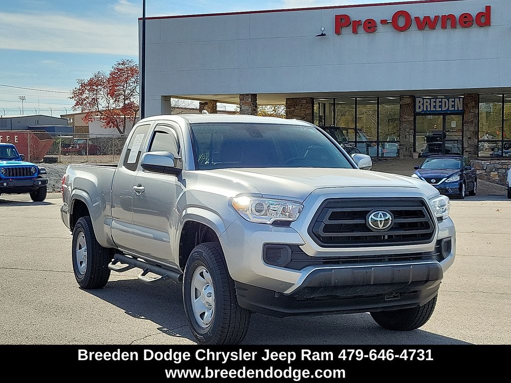 2022 Toyota Tacoma SR