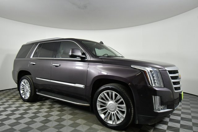 2016 Cadillac Escalade Luxury photo 8