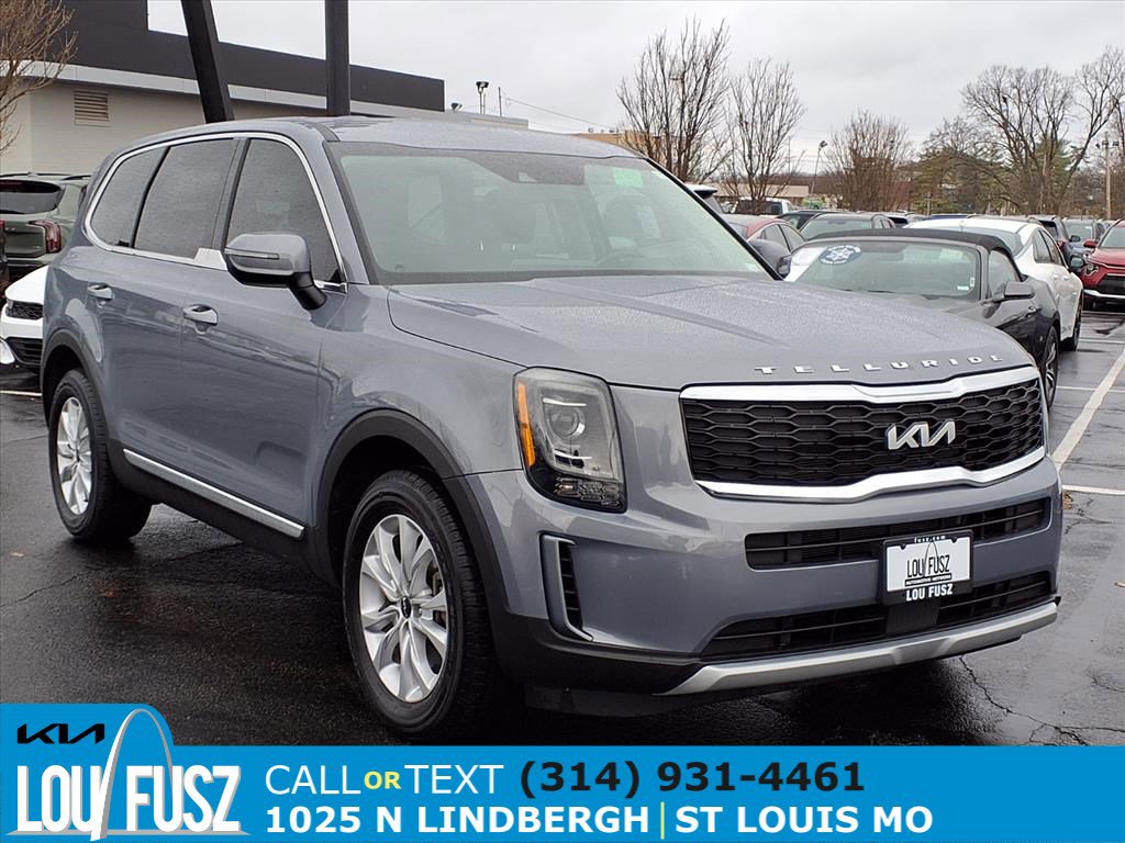 2022 Kia Telluride LX's photo