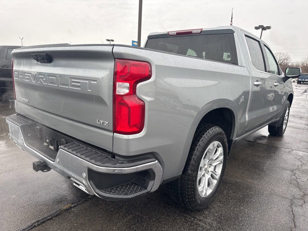 2026 Chevrolet Silverado 1500 LTZ photo 3