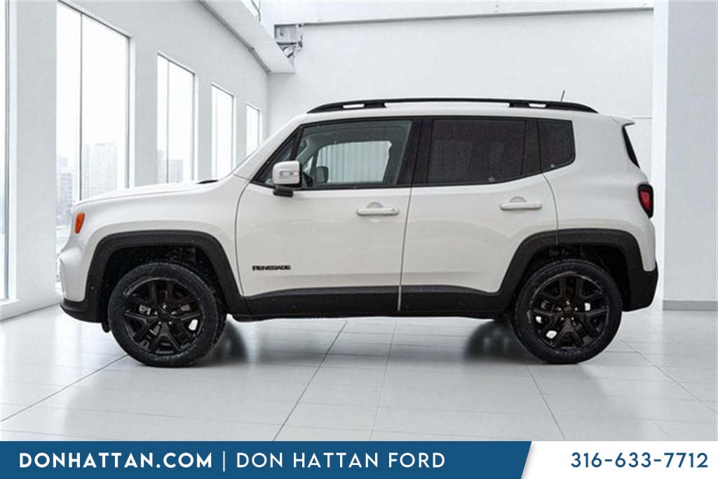 2019 Jeep Renegade Latitude photo 2