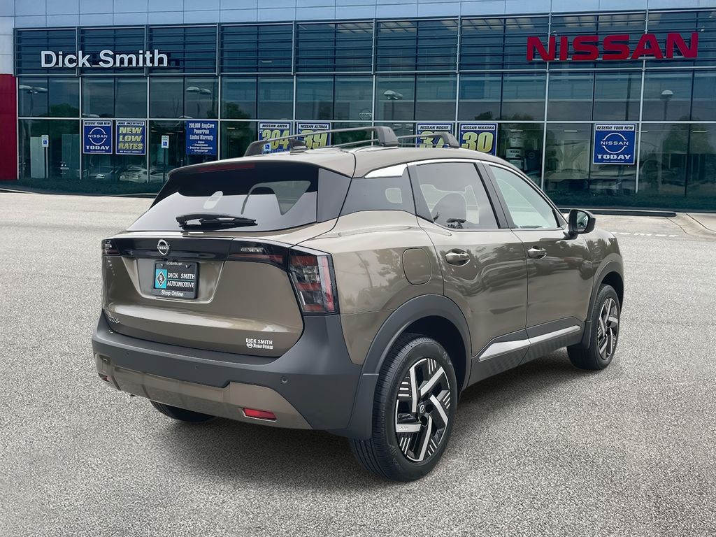2026 Nissan Kicks SV photo 2